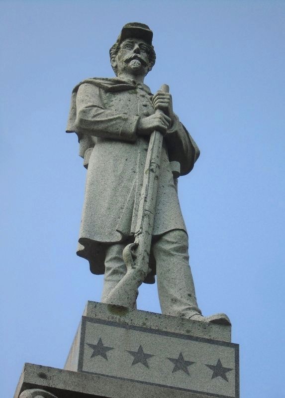 War Memorial Civil War Soldier Statue image. Click for full size.