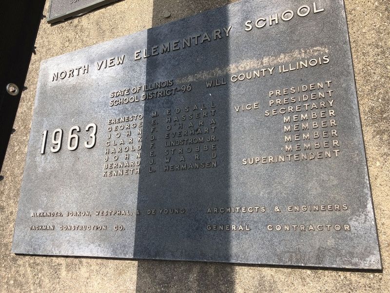 North View Elementary School plaque image. Click for full size.