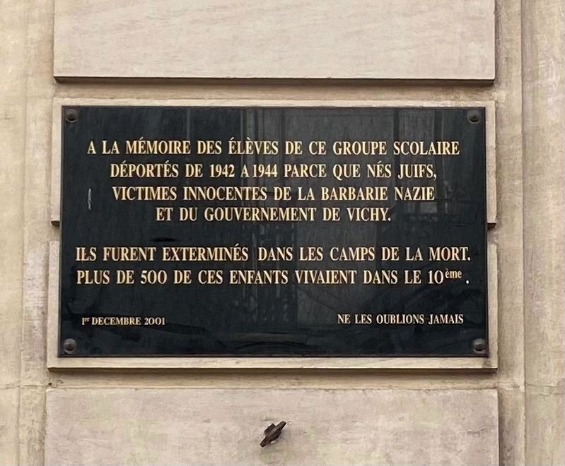 École Élémentaire Publique Chabrol Jewish Children Deportation Memorial. Click for full size. École Élémentaire Publique Chabrol Jewish Children Deportation Memorial image. Click for full size.