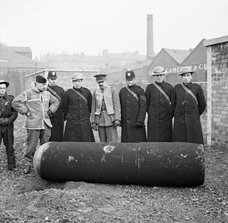 A defused, German 1000kg 'Luftmine' similar to the one defused by Newgass. Glasgow, 18 March 1941 image. Click for full size.