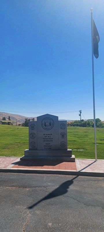 Tehachapi Public Cemetery District War Memorial image. Click for full size.