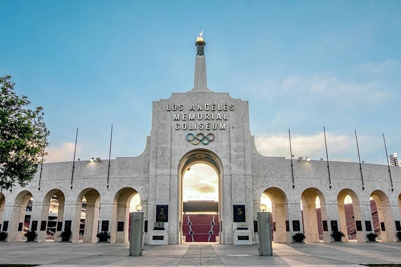 Los Angeles Memorial Coliseum Peristyle. Click for full size. Los Angeles Memorial Coliseum Peristyle image. Click for full size.