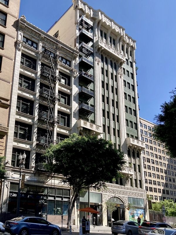 Hotel Stowell image. Click for full size.