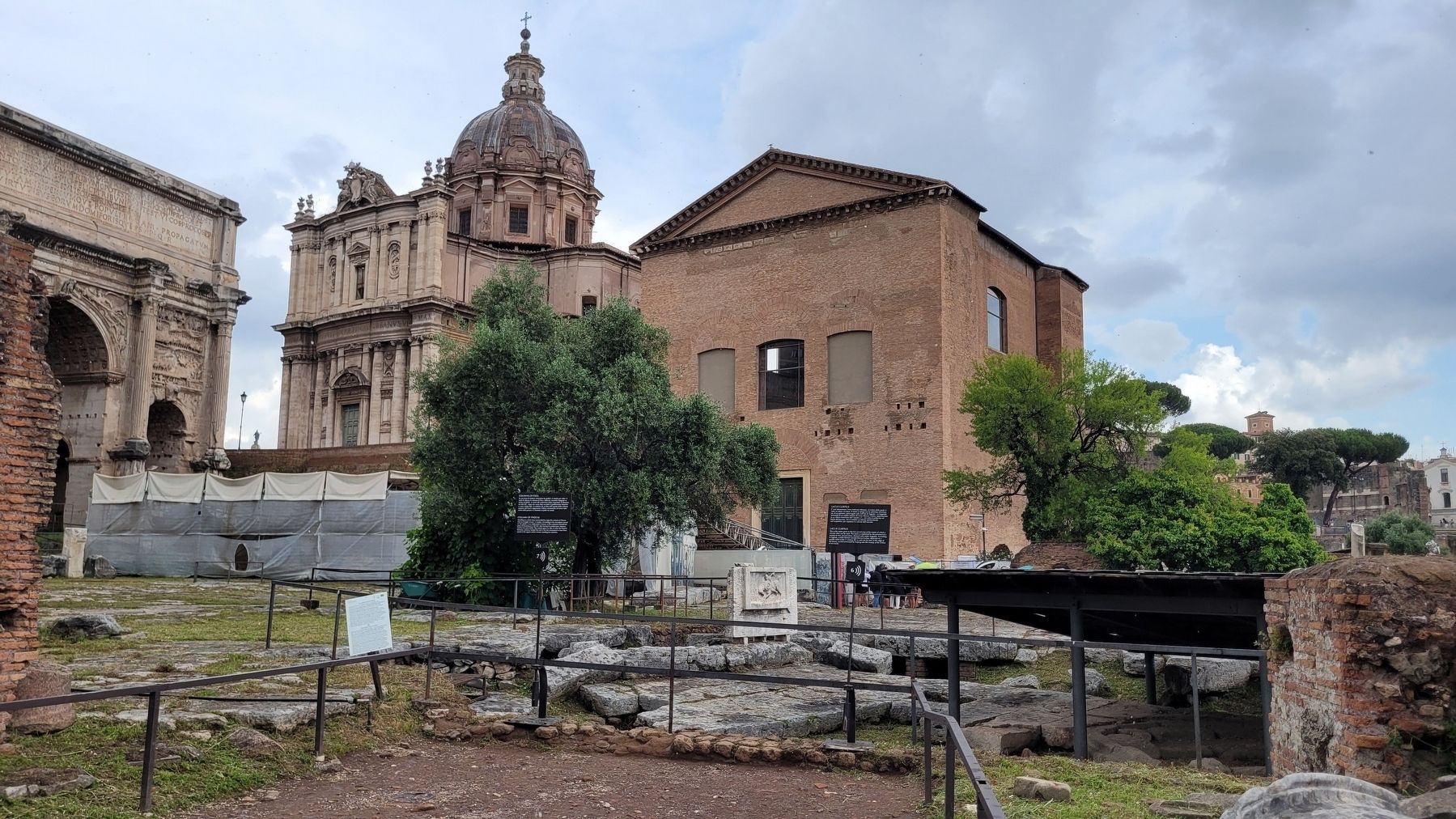 The view of the Lacus Curtius (far right) in the Roman Forum image. Click for full size.