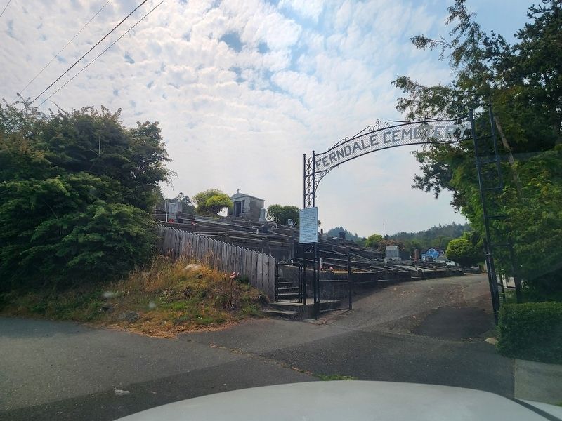 Ferndale Cemetery entrance image. Click for full size.