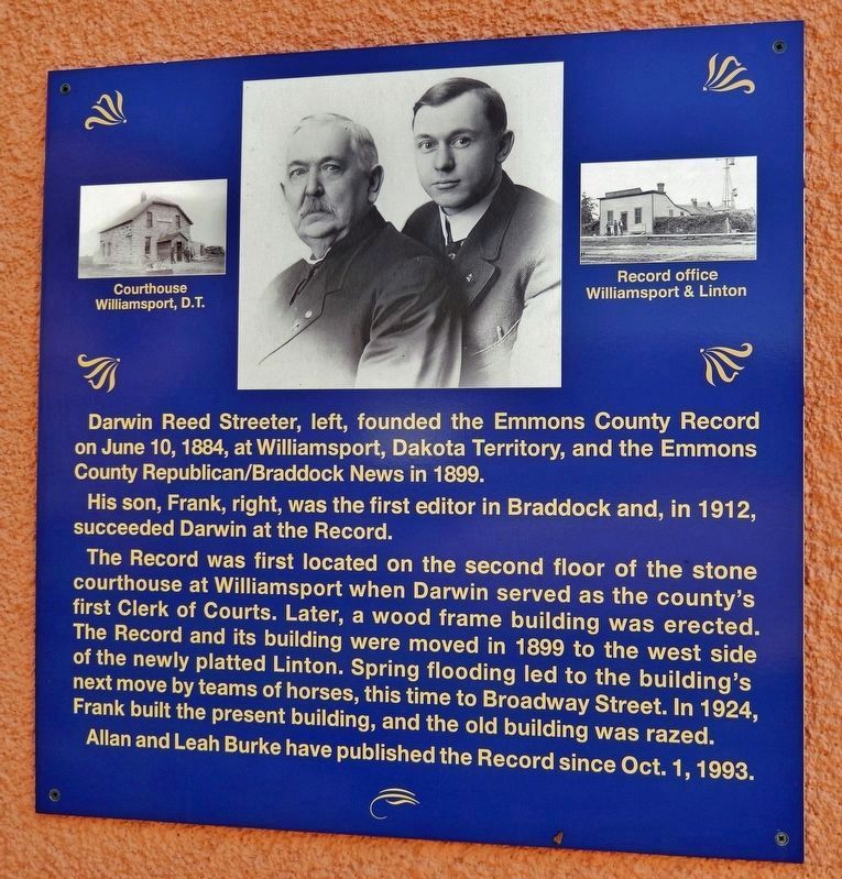 Emmons County Record Marker<br>(<i>beside the front entrance</i>) image. Click for full size.