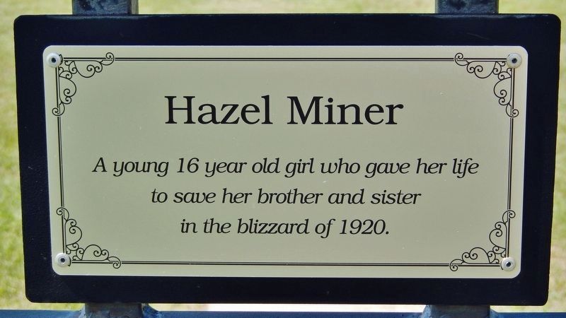 Hazel Miner Grave Plaque image. Click for full size.