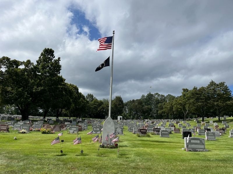 Veterans Memorial image. Click for full size.