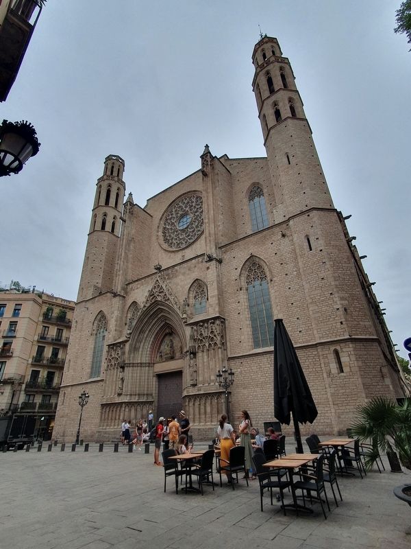 The nearby Santa Maria del Mar Church. Click for full size. The nearby Santa Maria del Mar Church image. Click for full size.