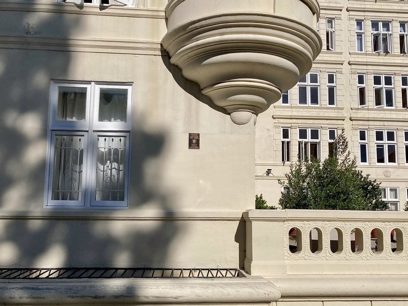 The Trianon Marker image. Click for full size.