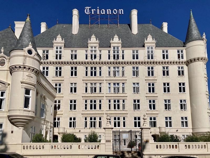 The Trianon and Neon Roof Sign image. Click for full size.