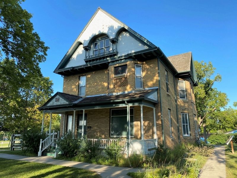 Sperry House image. Click for full size.