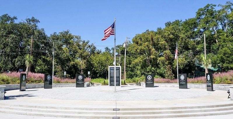 Glynn County Veterans Memorial image. Click for full size.