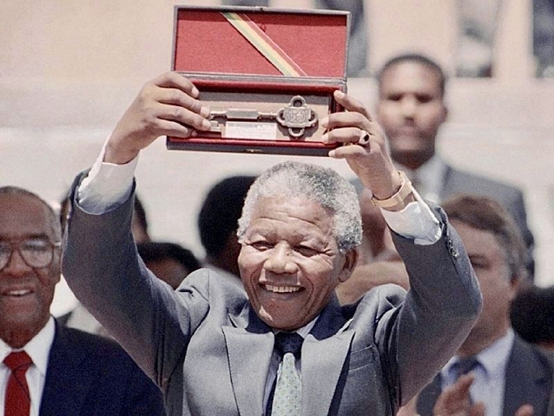 Nelson Mandela at the Coliseum. Click for full size. Nelson Mandela at the Coliseum image. Click for full size.