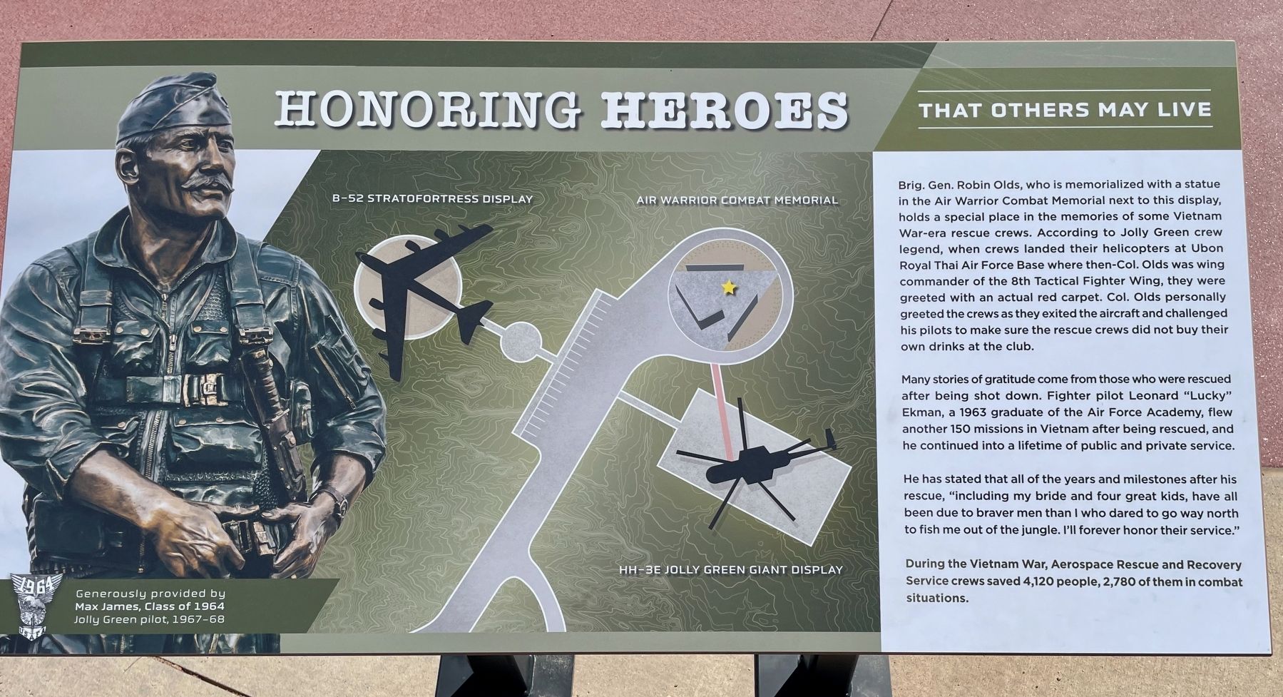 Honoring Heroes Marker image. Click for full size.