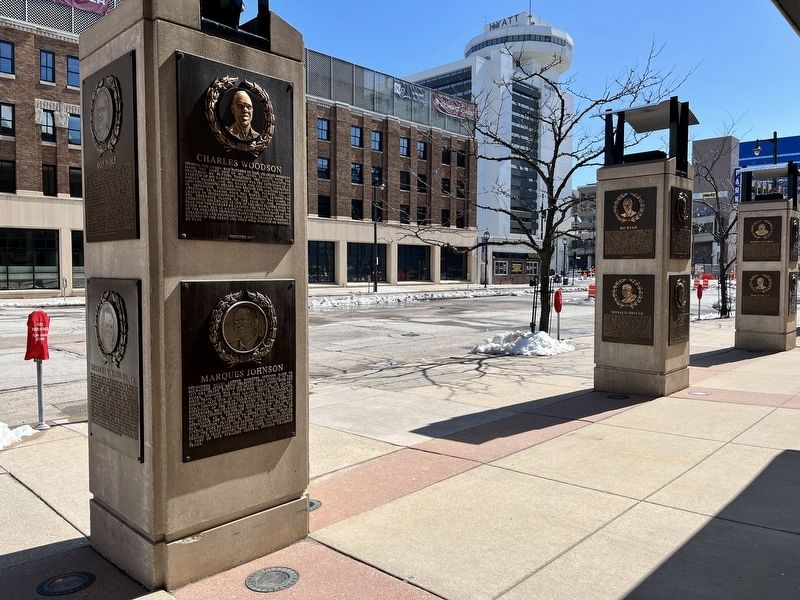 Marques Johnson Marker image. Click for full size.