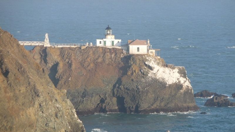 Point Bonita Lighthouse. Click for full size. Point Bonita Lighthouse image. Click for full size.