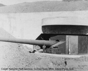 Battery Townsley Gun image. Click for full size.