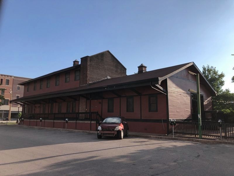 Illinois Central Freight Station image. Click for full size.
