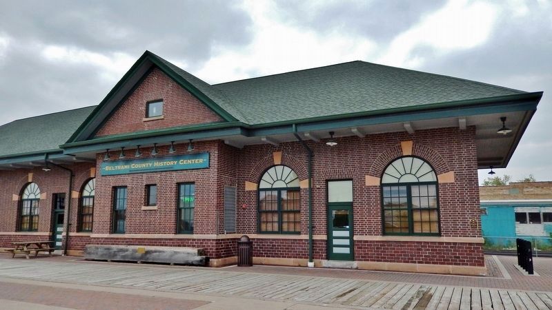 Great Northern Depot (<i>north section</i>) image. Click for full size.