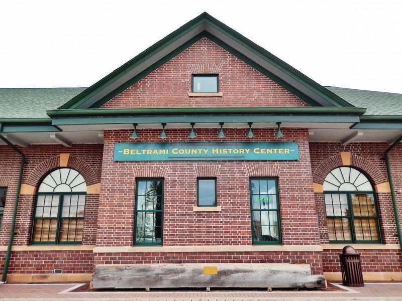 Great Northern Depot (<i>center section</i>) image. Click for full size.