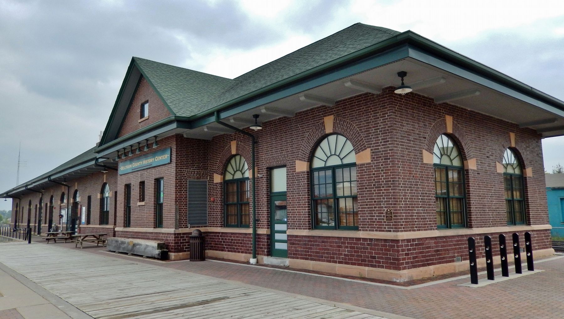 Great Northern Depot (<i>northwest elevation</i>) image. Click for full size.
