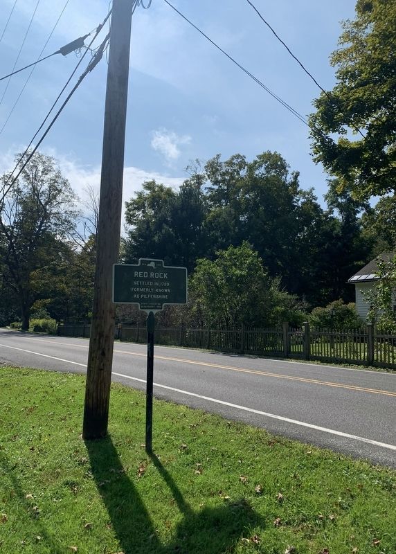 Red Rock Marker image. Click for full size.