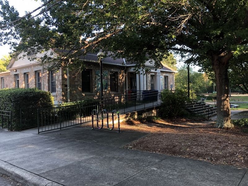 Hargraves Community Center (present) image. Click for full size.