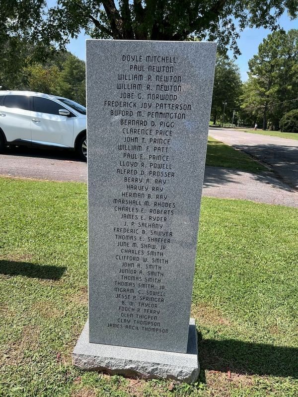 Marker 5 - Front Side - World War II image. Click for full size.