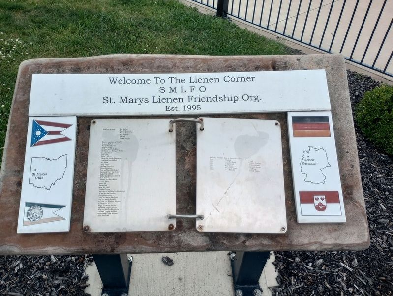Welcome To The Lienen Corner Marker. Click for full size. Welcome To The Lienen Corner Marker image. Click for full size.