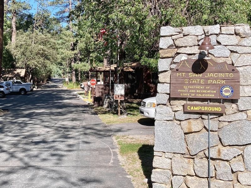 Park Entrance image. Click for full size.