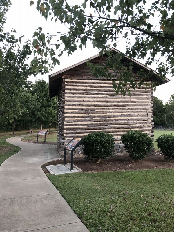 The Tobacco Barn Marker image. Click for full size.