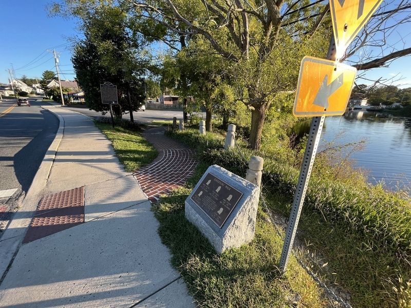Governors' Walk Marker. Click for full size. Governors' Walk Marker image. Click for full size.