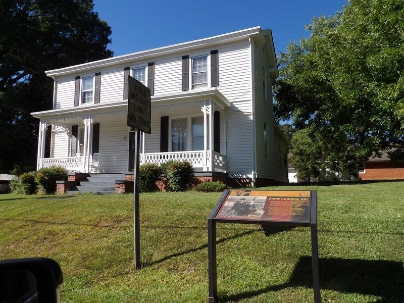 The New South Marker image. Click for full size.