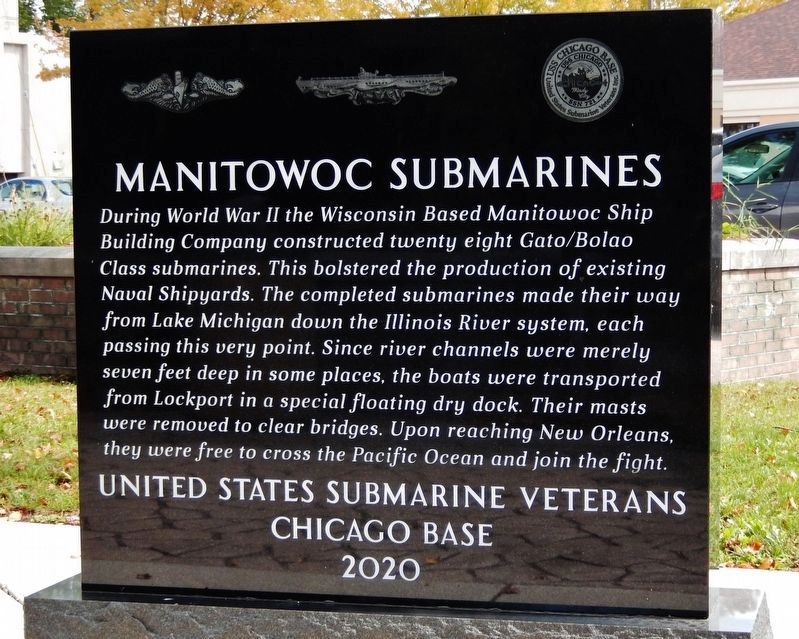 Manitowoc Submarines Marker (<i>west side</i>) image. Click for full size.