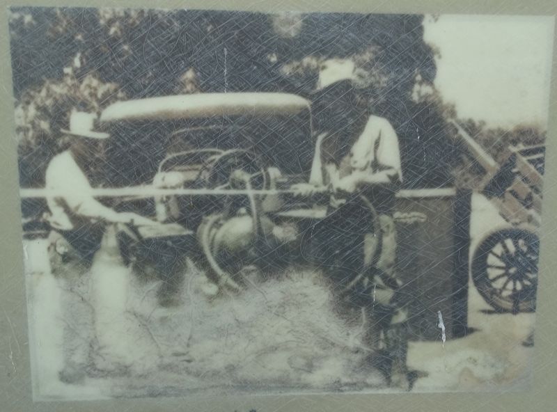 Fletcher Hayward & Dry-Ice Pumper image. Click for full size.