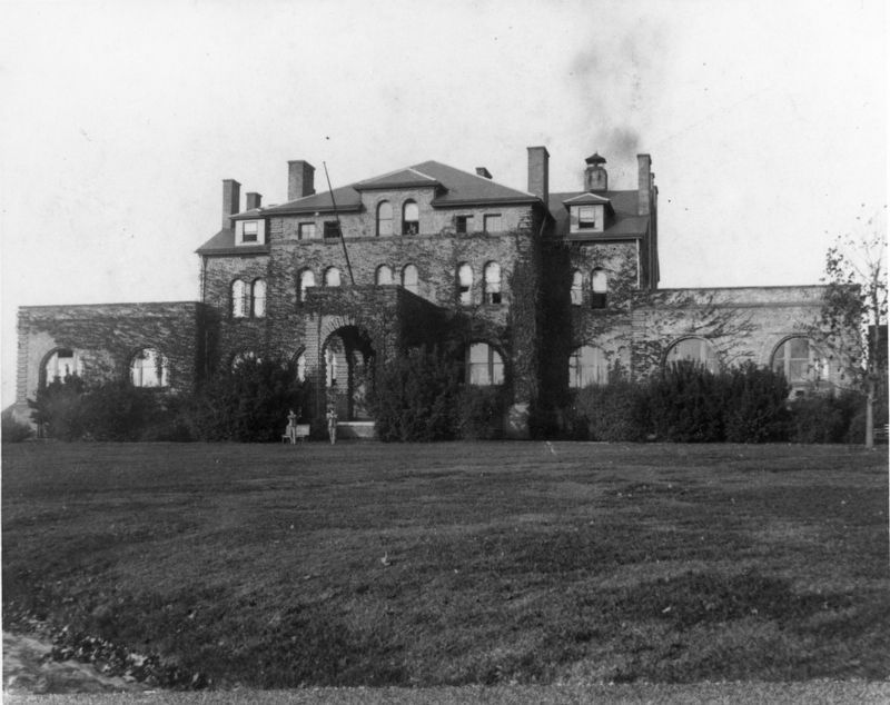 Holladay Hall image. Click for full size.