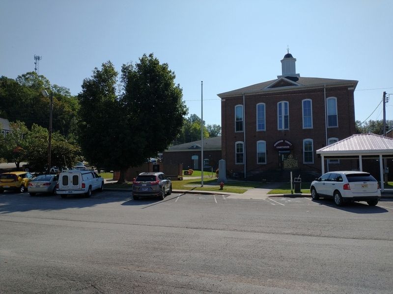 Edmonson County Veterans Memorial. Click for full size. Edmonson County Veterans Memorial image. Click for full size.
