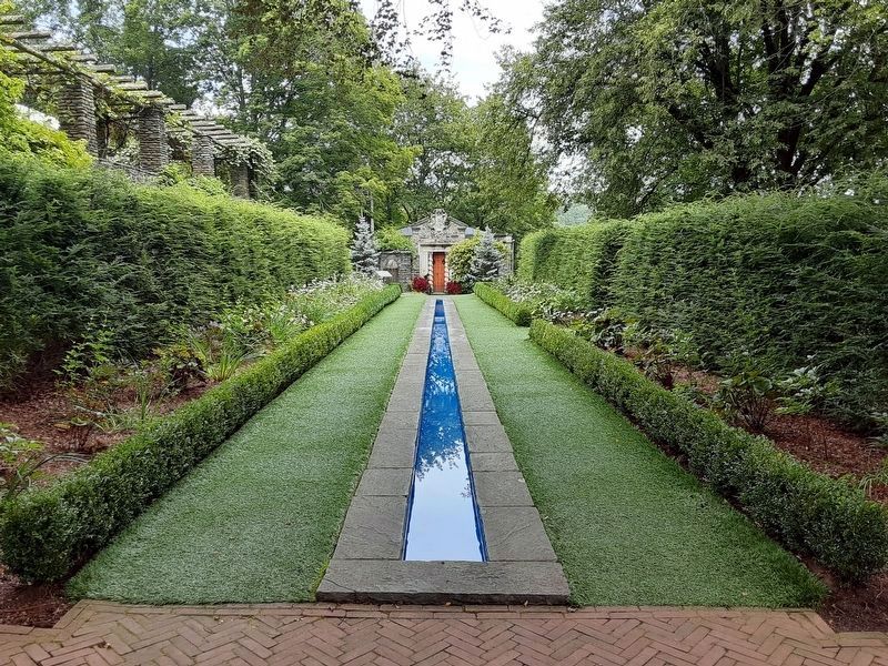 The Long Garden and Long Pool Leading to Bait Box. Click for full size. The Long Garden and Long Pool Leading to Bait Box image. Click for full size.