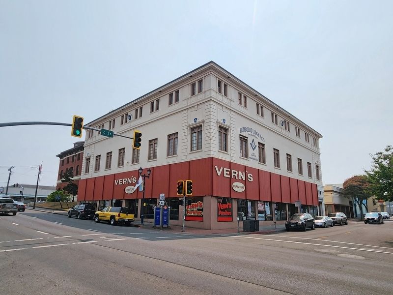 Masonic Building (1922) image. Click for full size.