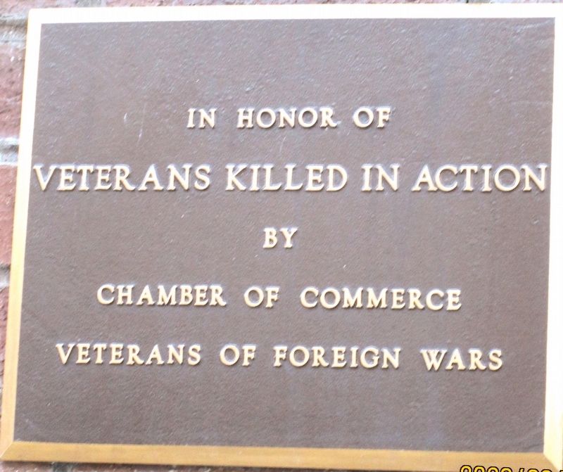 Knox County Veterans Memorial image. Click for full size.