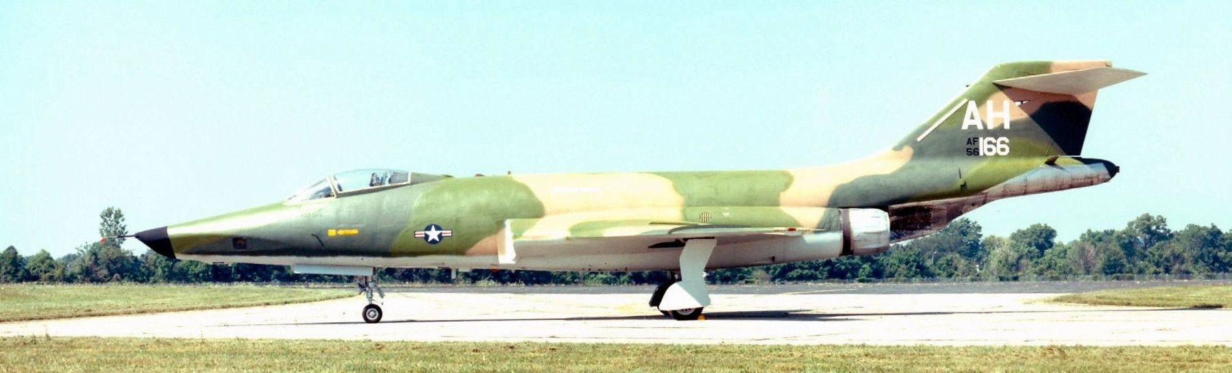 McDonnell RF-101C "Voodoo". Click for full size. McDonnell RF-101C "Voodoo" image. Click for full size.