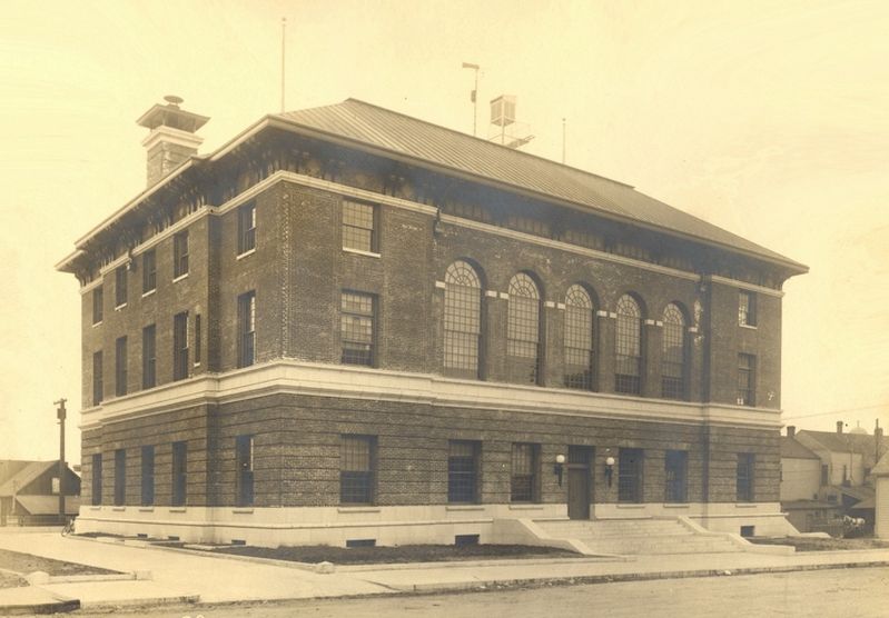 United States Post Office and Custom House, 1911 image. Click for full size.