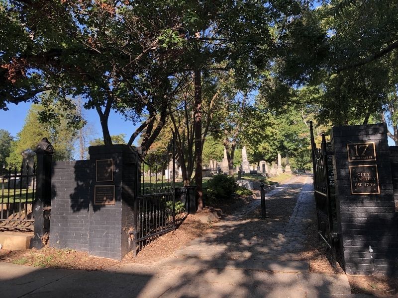 City Cemetery Marker image. Click for full size.