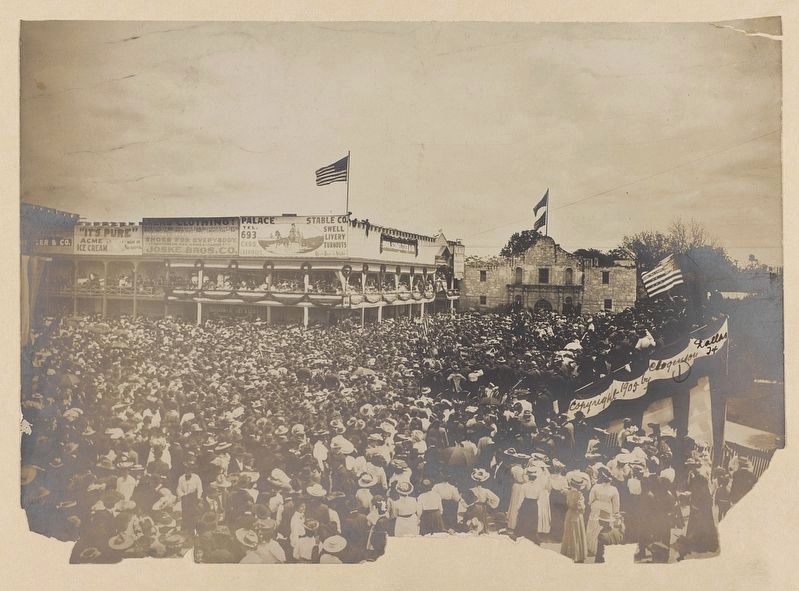 Theodore Roosevelt giving an address at the Alamo, 1905. Click for full size. Theodore Roosevelt giving an address at the Alamo, 1905 image. Click for full size.