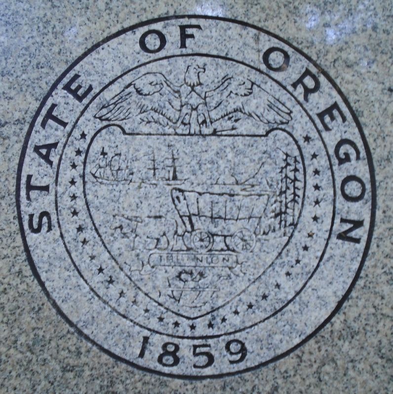 Oregon Seal on Memorial Obelisk image. Click for full size.