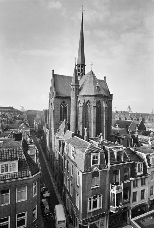 Roman Catholic Sint Willibrordkerk exterior image. Click for full size.
