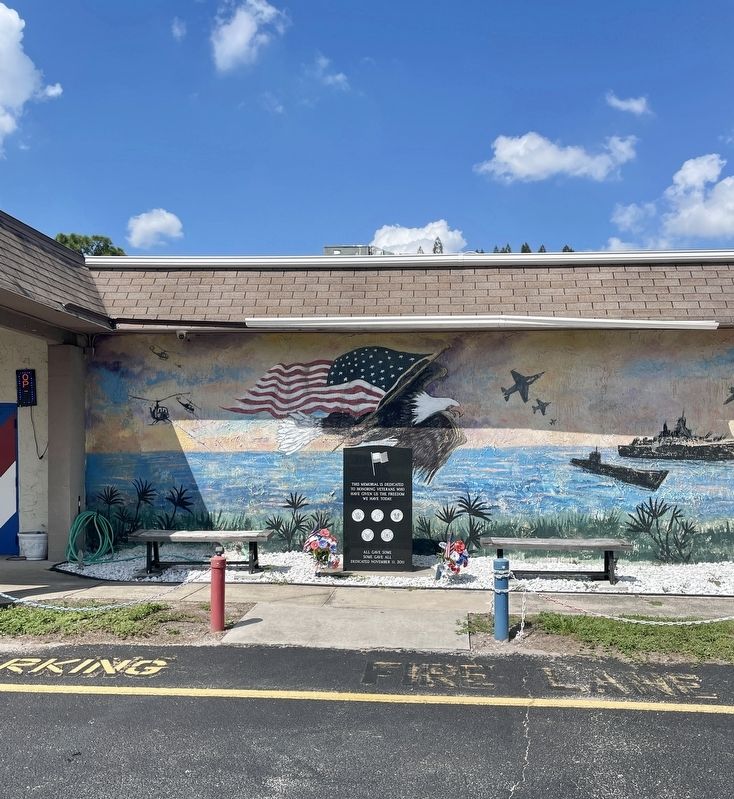 Veterans Memorial image. Click for full size.