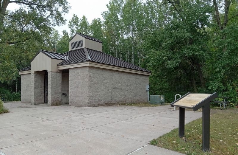 Pine Point County Park Marker next to the park restroom building image. Click for full size.