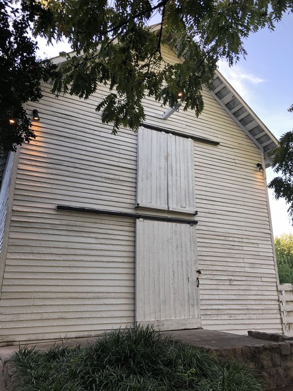 Front of the Cotton Gin House image. Click for full size.